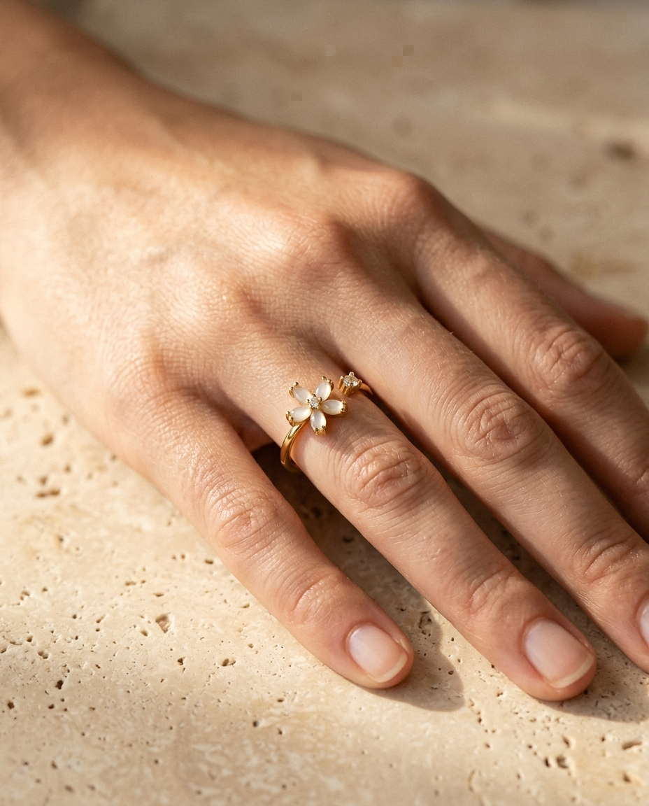 ALTUNA Flora Ring worn on the hand — editorial